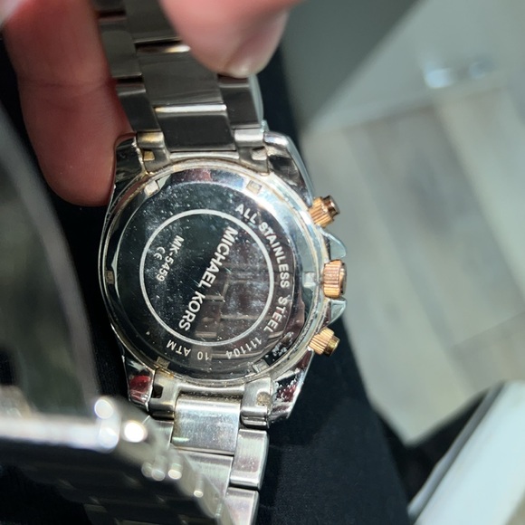 Women's Bradshaw Silver-Tone Stainless Steel Bracelet Watch 36mm - Picture 5 of 9